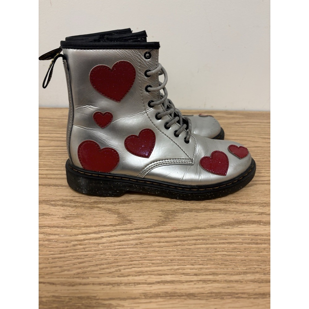 Dr. Martens Boots Metallic Silver w/ Hearts Zipper Side Sz 6